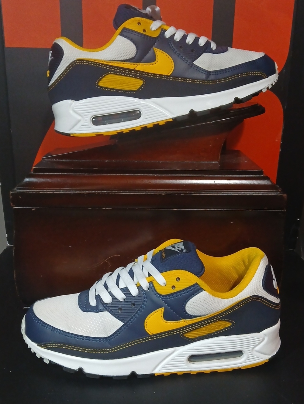 Nike Air Max '90 "Dunk From Above" (2020) Mens Size-8 (Maize Michigan)